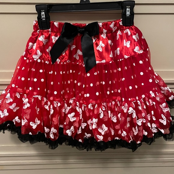Disney Other - Girls size Medium (7-8) Disney Minnie Mouse skirt